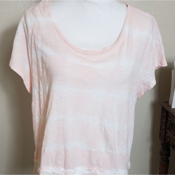 🌼Ruffle layered pink top - Picture 1 of 5
